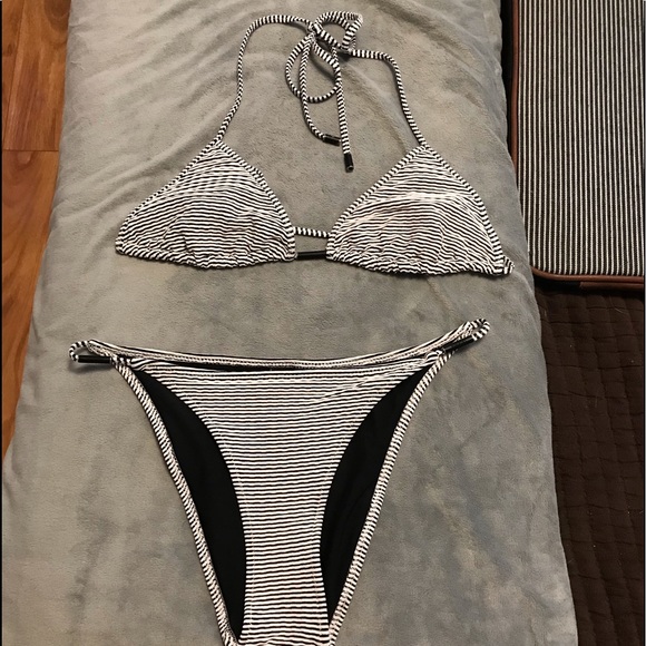 Triangl Cassie striped bikini - Picture 5 of 5